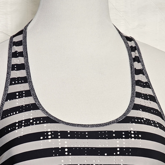 Lululemon Water Bound Singlet Apex Stripe Printed Black Dune - Picture 15 of 16